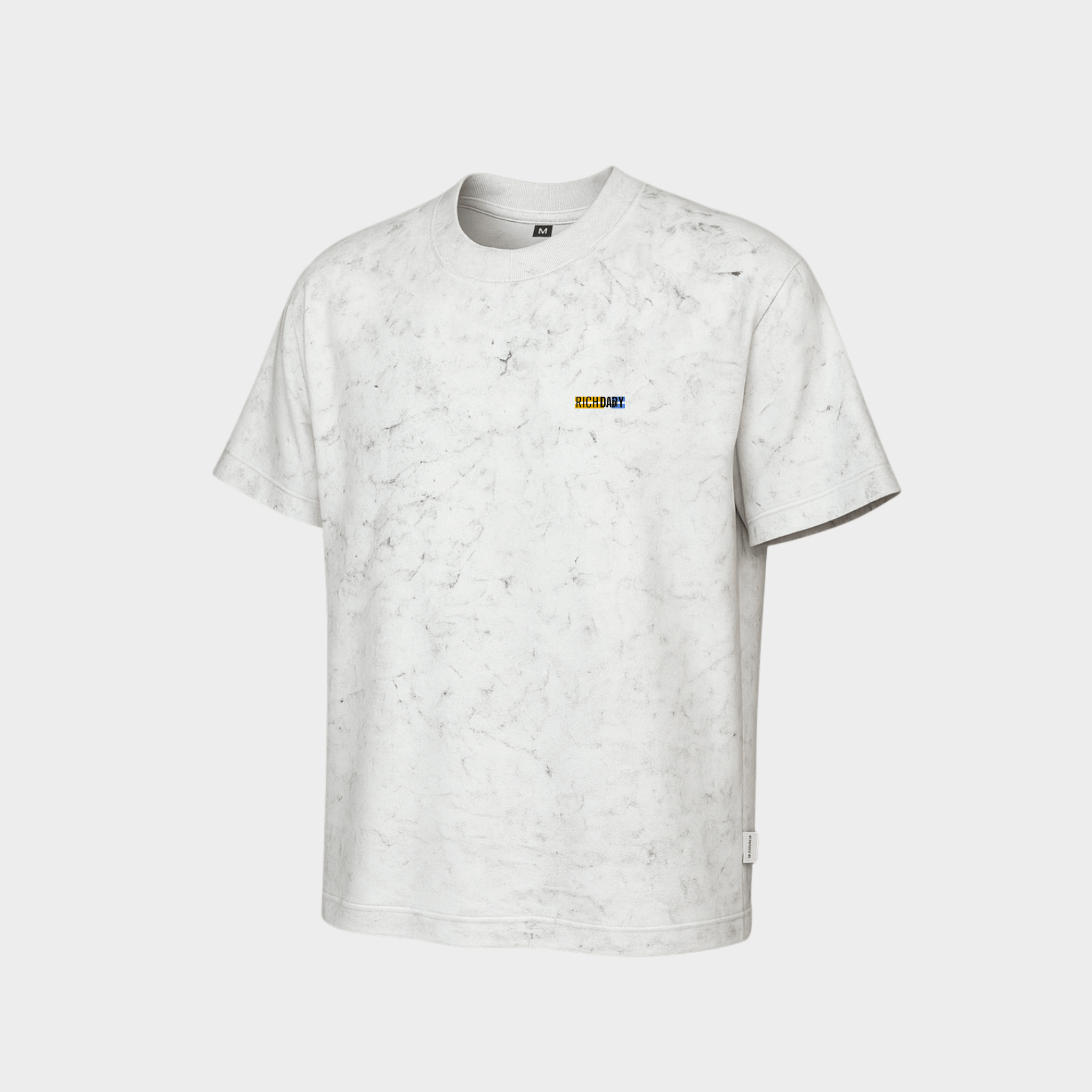 acidwash White t-shirt with a small logo