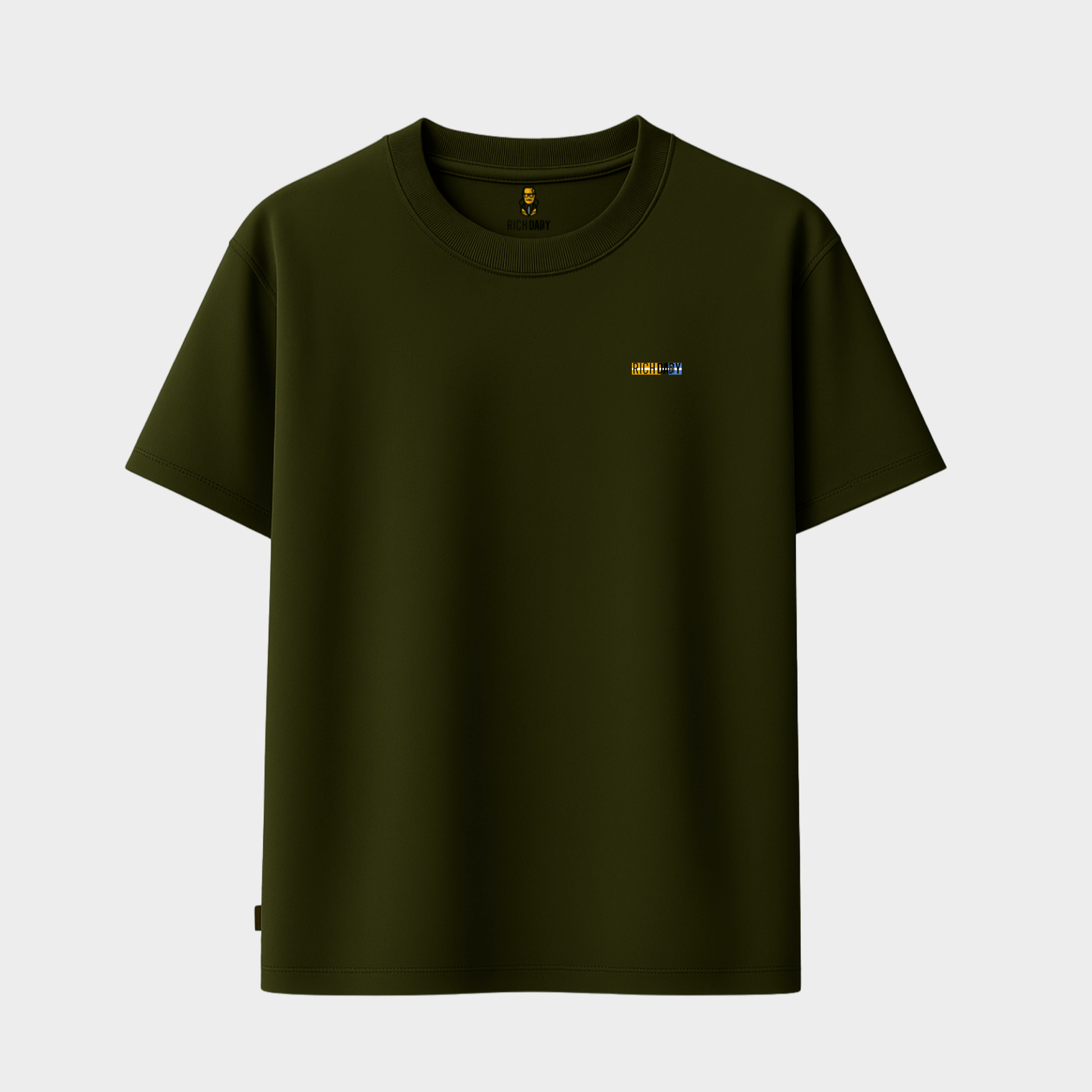 Miltery Green t-shirt with a small logo 