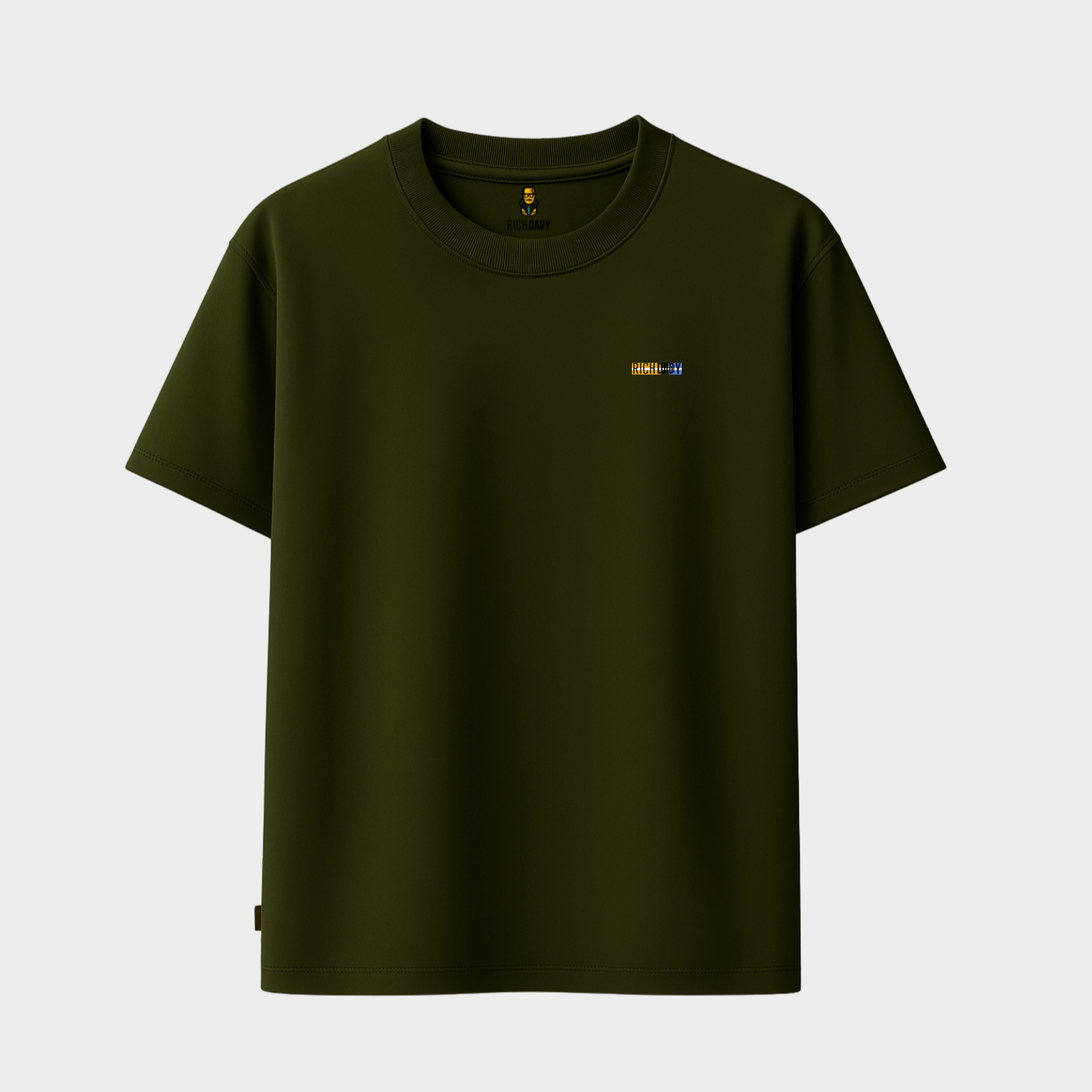 Miltery Green t-shirt with a small logo 