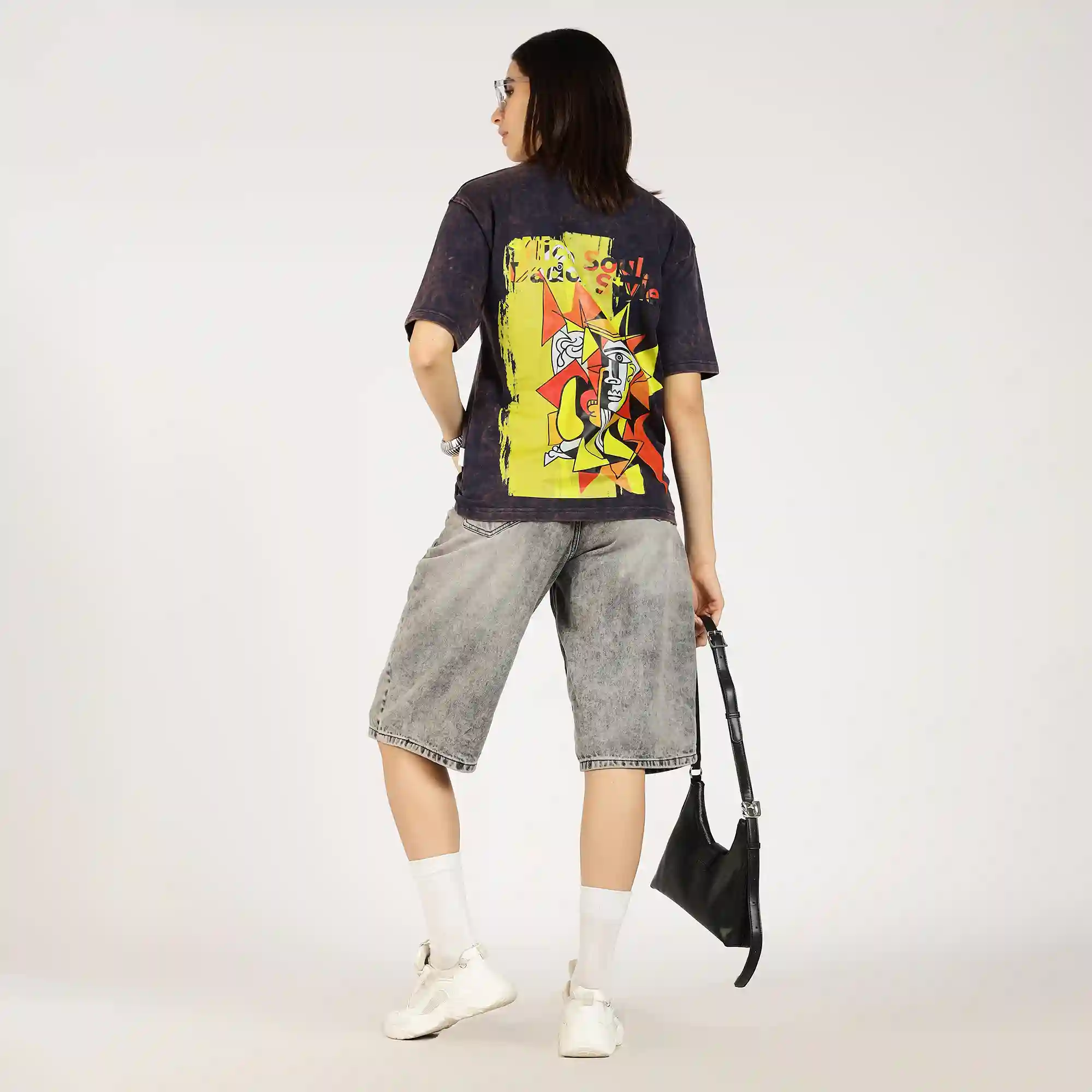 Rich Soul Daddy Style oversized unisex t-shirt in premium 240 GSM cotton – trendy streetwear fashion India